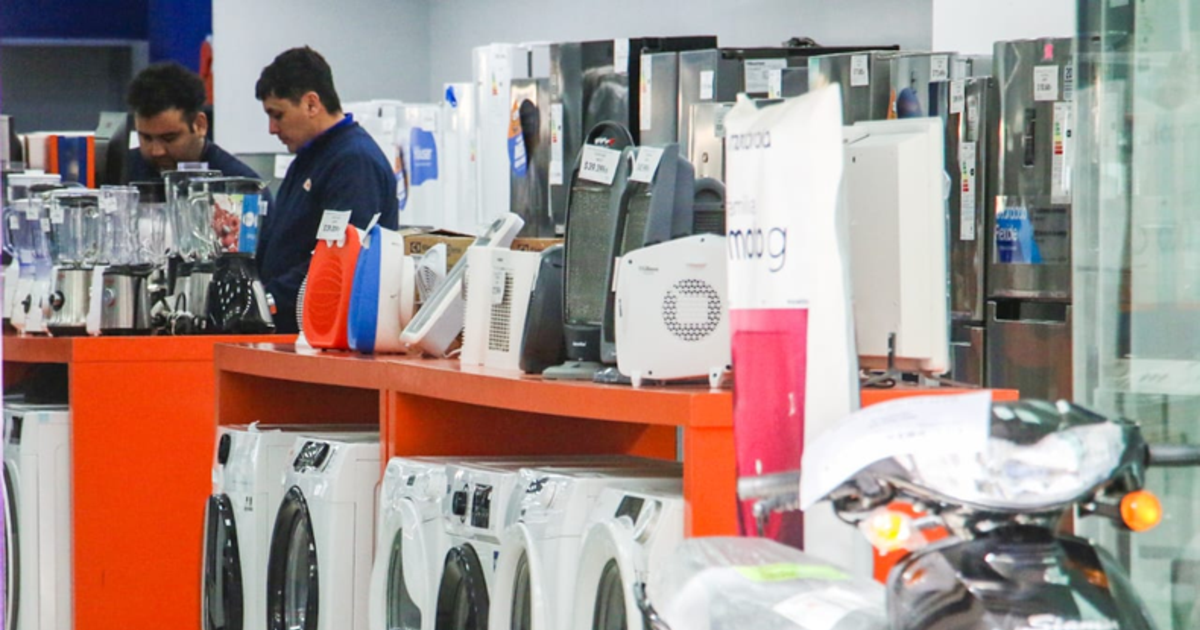 Empleados de comercio de San Juan: entre el aumento salarial y la incertidumbre laboral