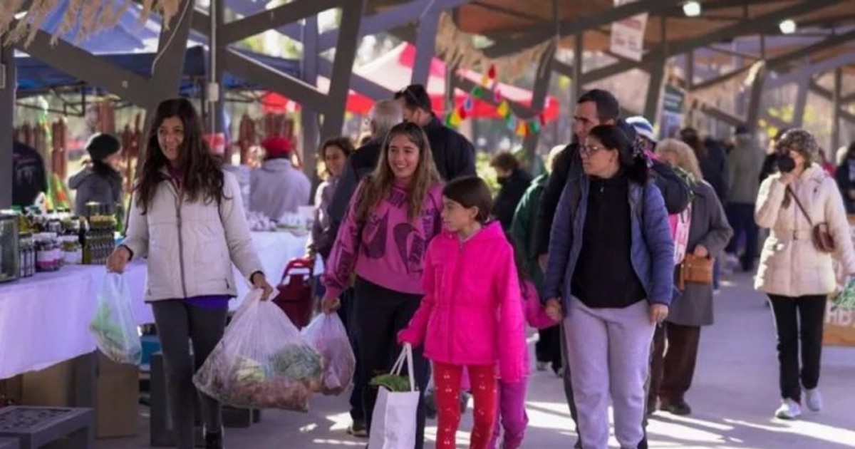 San Juan se prepara para una nueva edición de la Feria de Emprendedores con un especial dedicado al Día del Padre