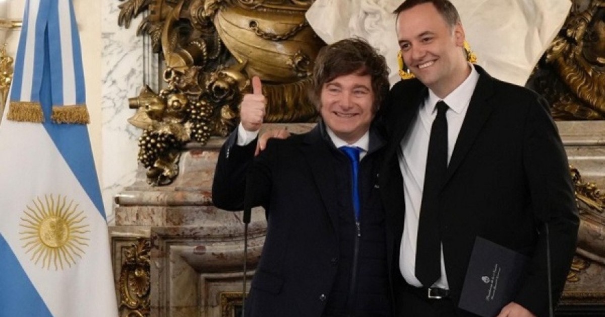 Milei respaldó a Manuel Adorni: Quedó claro que no mintió"