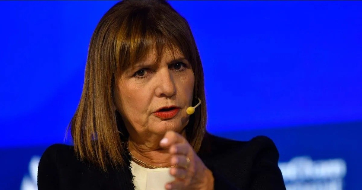 Bullrich volvió a diferenciarse del Gobierno y cuestionó a Adorni: Esto es más que un error