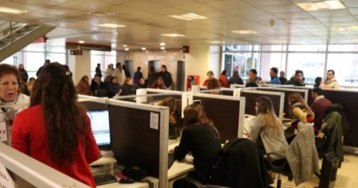 ¿Se viene una recategorización para los empleados del Centro Cívico?