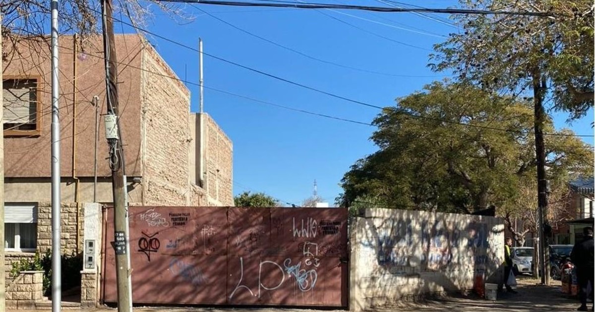 Dos mujeres acusan a un vecino de apoderarse de una codiciada esquina de Trinidad