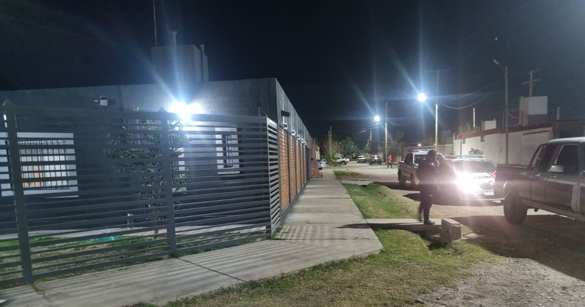 Entró a una casa de Rivadavia, preparó un televisor para llevarse y terminó preso por la rápida reacción de un vecino