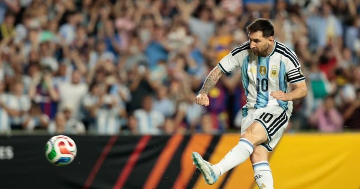 Messi revolucionó las redes con un posteo y una canción del Indio Solari