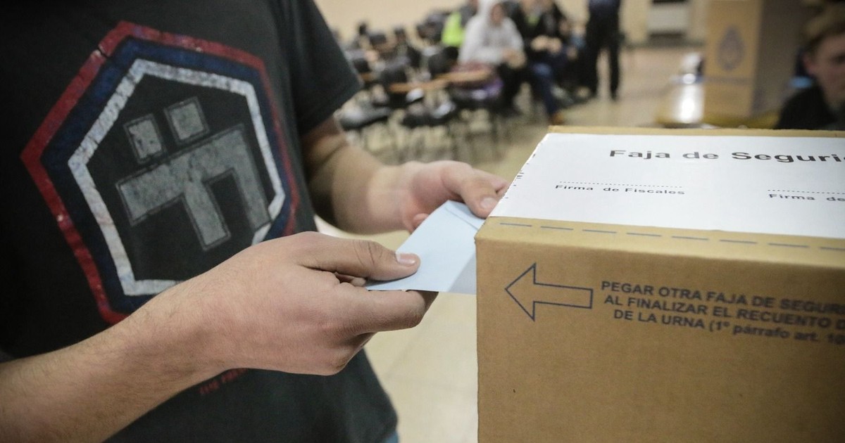 La Cámara Nacional Electoral alertó sobre la pronunciada baja participación juvenil en las últimas elecciones