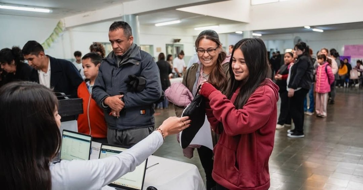 Tecnologizados: todos los detalles de cómo será en San Juan la nueva entrega de computadoras gratuitas para alumnos y docentes