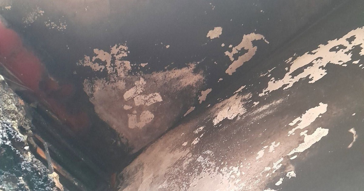 Una casa del Valle Grande se incendió y la dueña culpa al padre de sus tres hijos: piden ayuda
