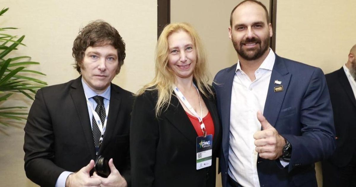 Condenaron al hijo de Bolsonaro a más de 4 años de cárcel por pedir sanciones para Brasil