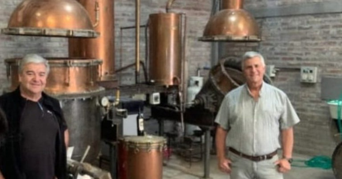Guillermo Ré, un experto en vermut (y otras bebidas), que volvió con la receta turinesa del abuelo Cayetano