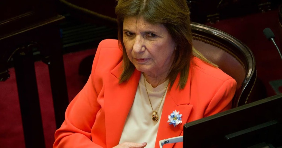 Bullrich busca cambiar el acta de Labor Parlamentaria: quiere exigir dos tercios para interpelar a Adorni