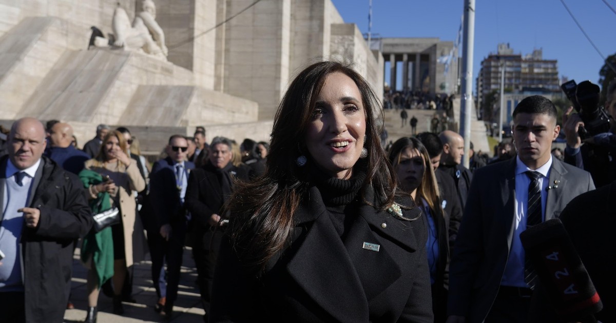 Victoria Villarruel: No hay nadie más peleado con los valores de Belgrano que Adorni