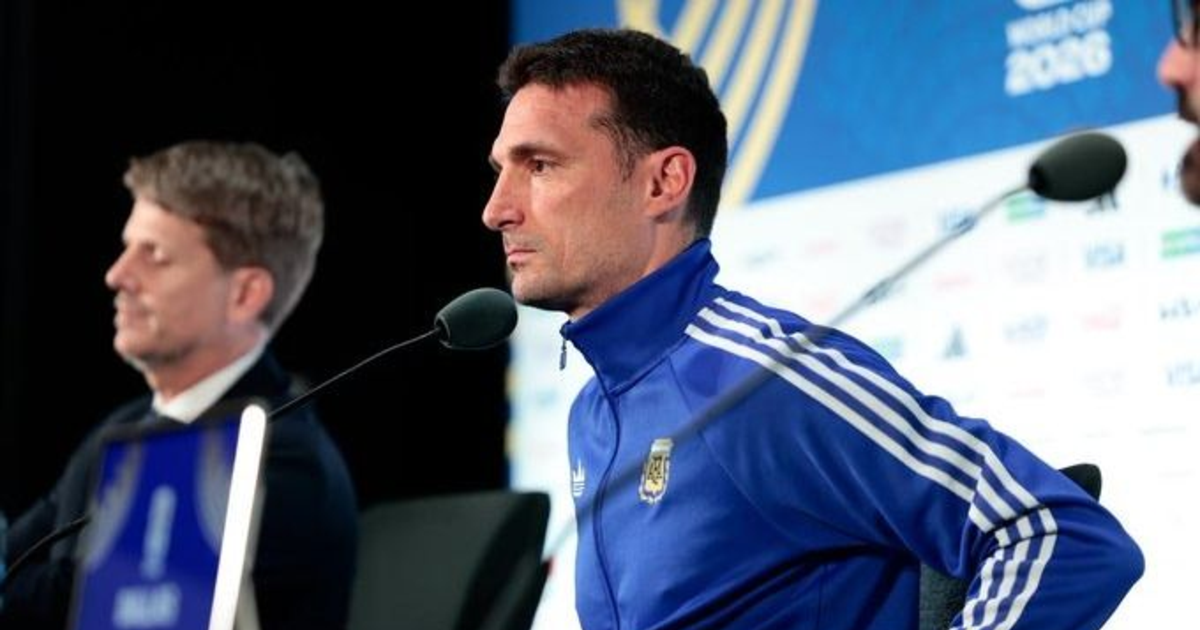 Scaloni criticó las pausas de hidratación y habló sobre el estado de Messi antes del duelo con Austria