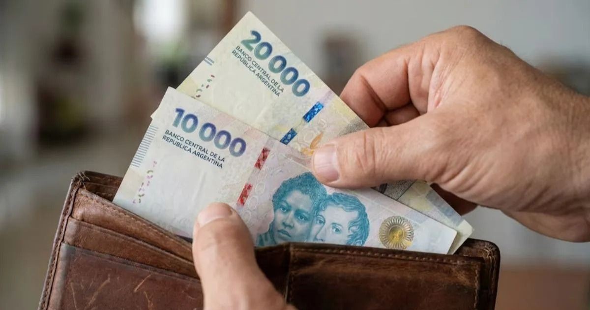 Según el INDEC, en abril los salarios le ganaron a la inflación