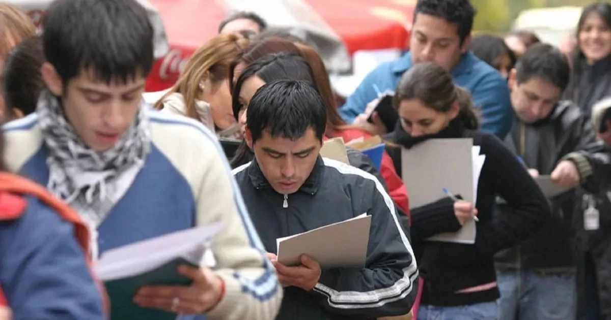 La UCA advirtió sobre el deterioro del trabajo durante el gobierno de Javier Milei