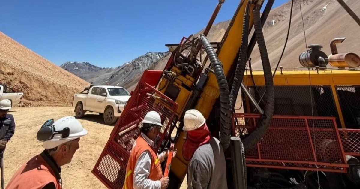 Histórico hallazgo en San Juan: confirman un nuevo sistema de cobre y oro en el proyecto Piuquenes