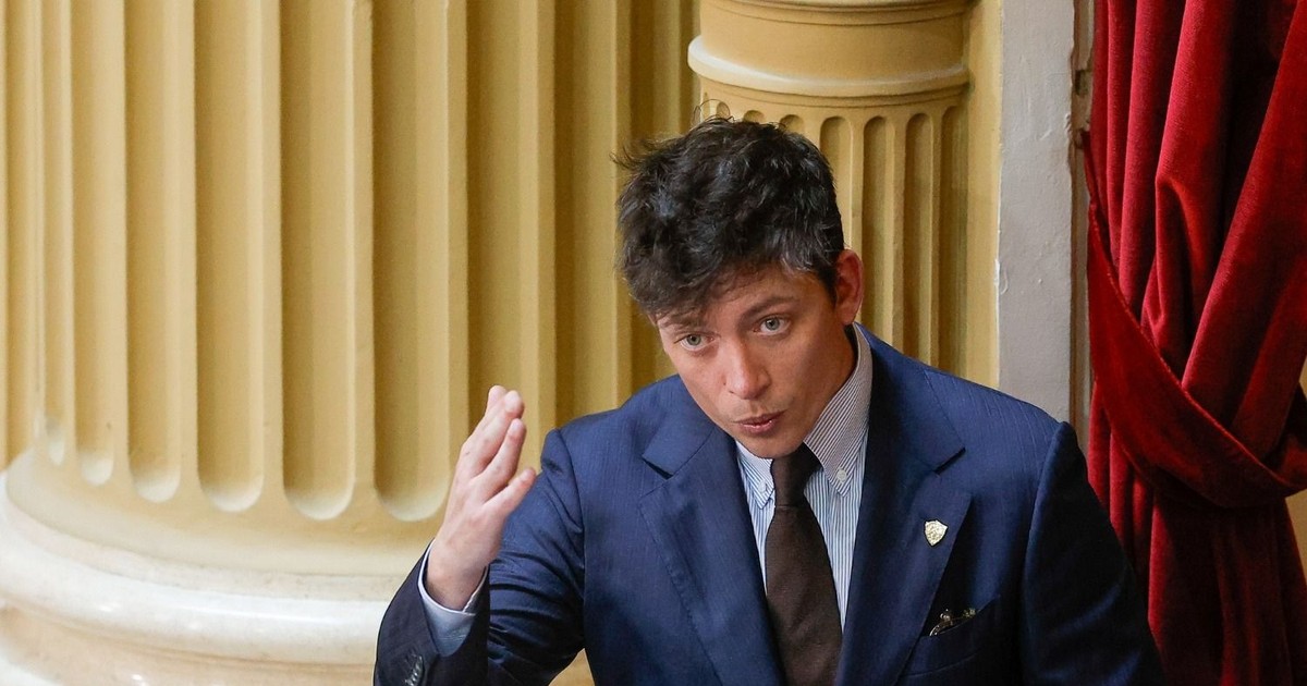 Santiago Caputo, soldado de Milei: "Viviré y moriré en mi puesto"