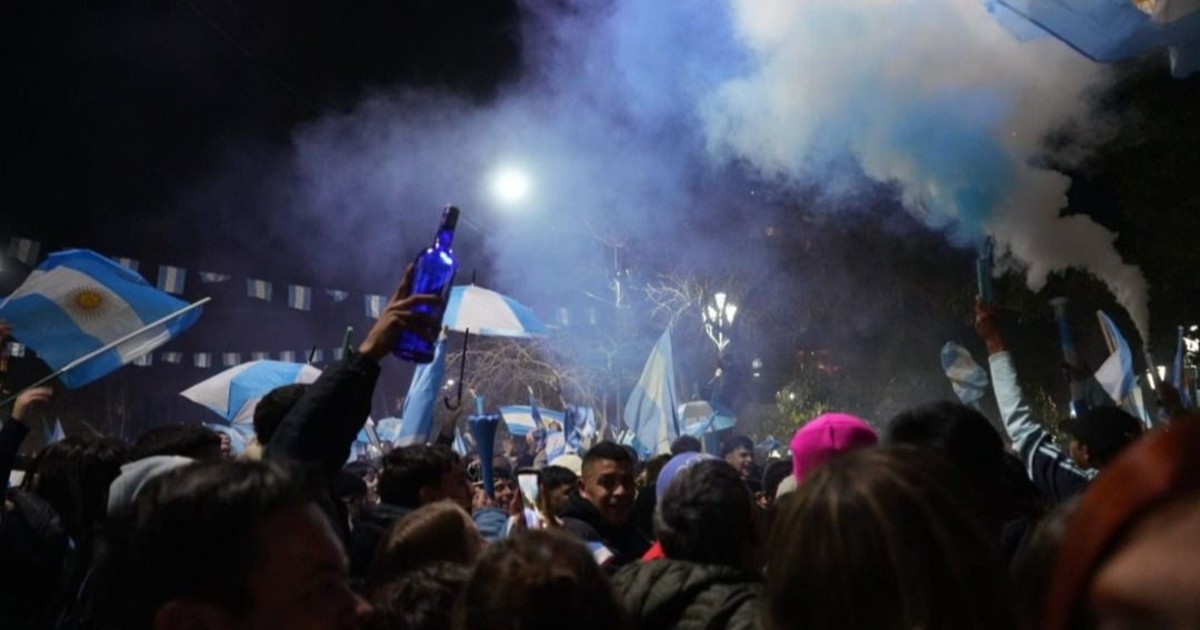 La celebración por Argentina copó las calles de San Juan y terminó con 18 aprehendidos y un herido