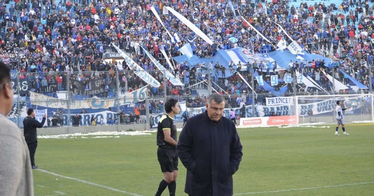 Gastón Solera, el técnico sanjuanino que pasó del éxito en Unión a sentarse en el banquillo por estafa