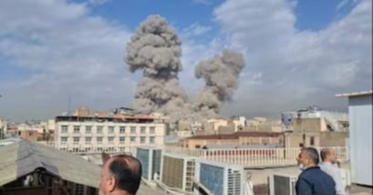 Nuevos bombardeos de Estados Unidos a Irán dejan 35 muertos