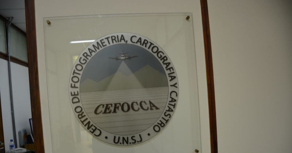 Escándalo en la Facultad de Ingeniería: un jefe administrativo fue denunciado por abuso sexual