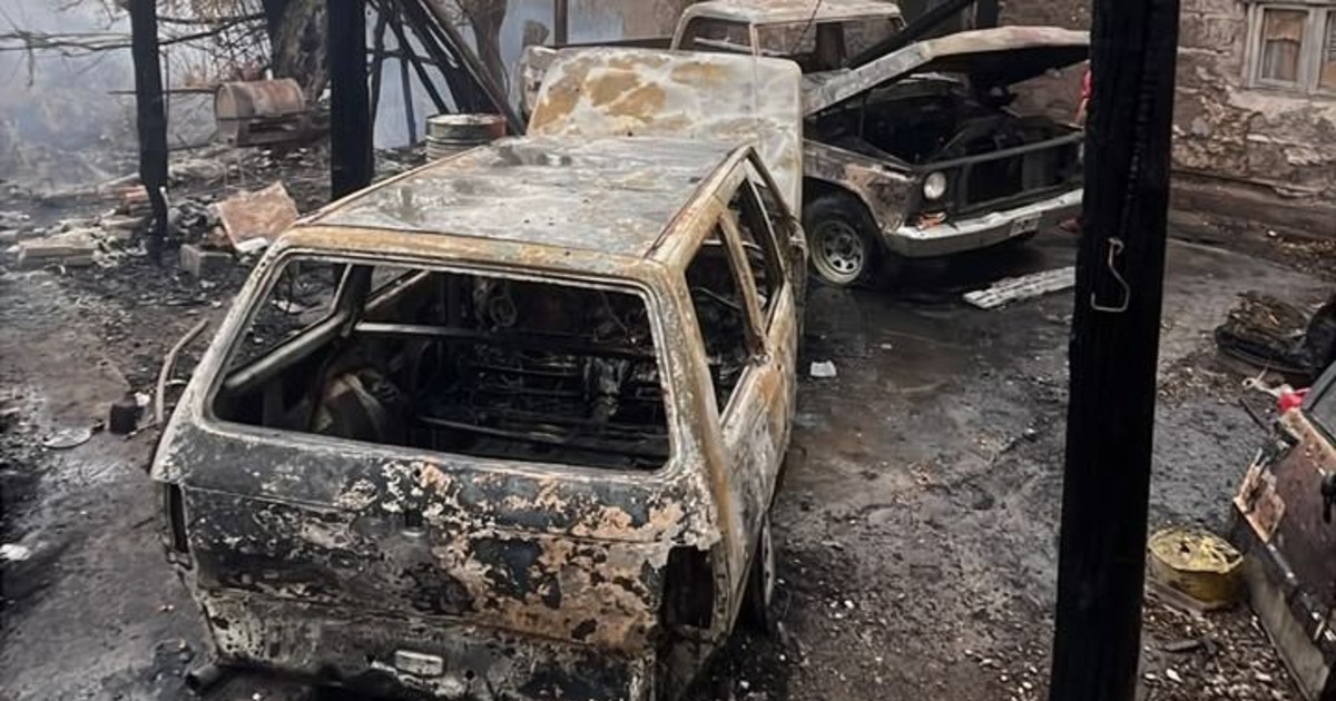 Las impactantes imágenes de los incendios que causó el viento Zonda en el Médano