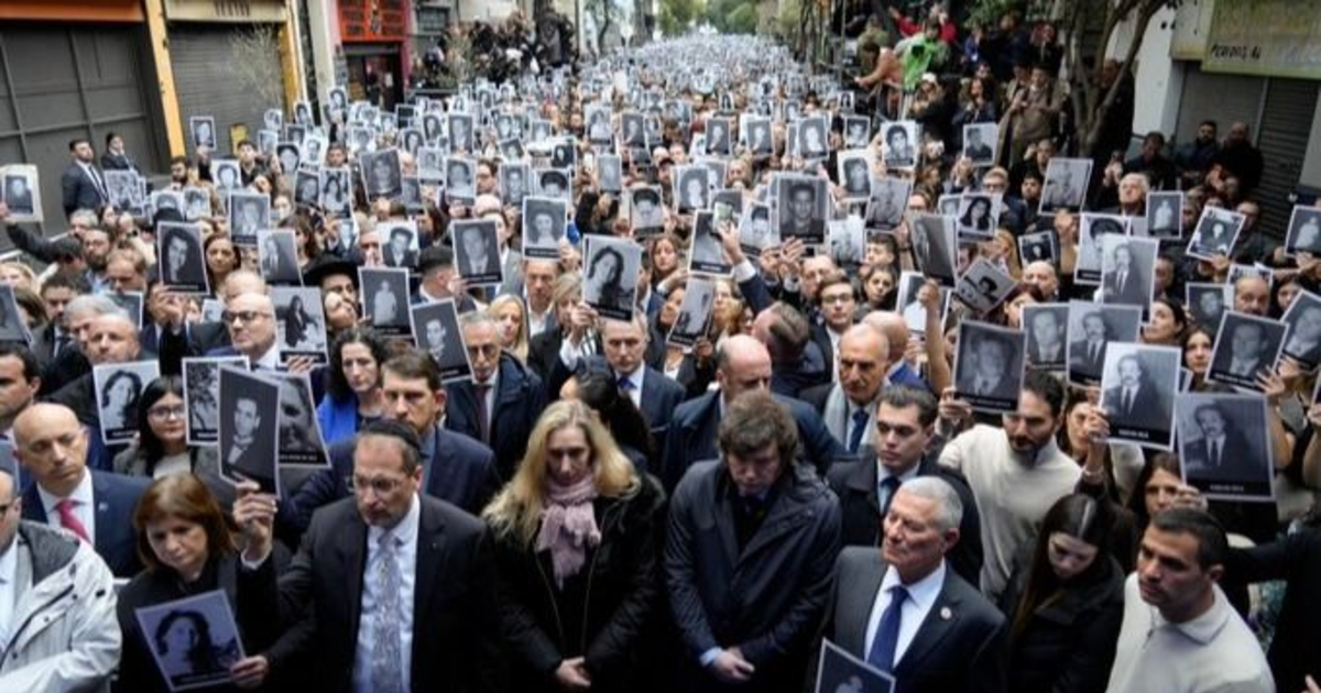 "No podemos seguir atrapados en laberintos burocráticos": el fuerte reclamo de la AMIA