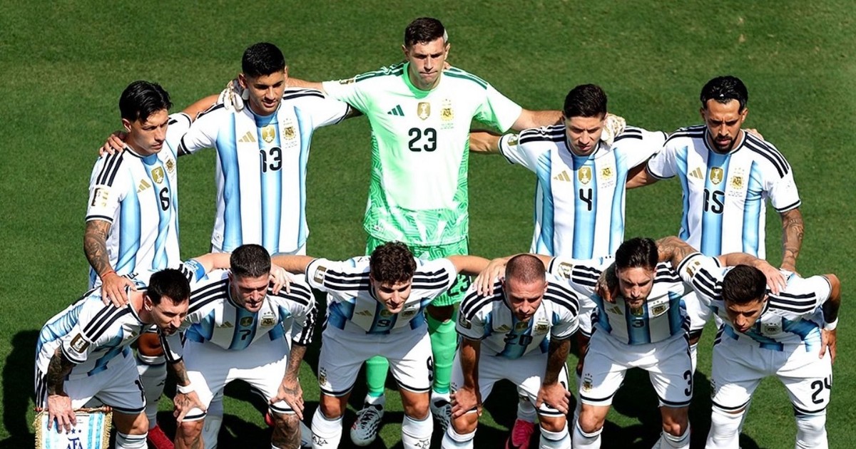 "De pie, Argentina": el posteo del sanjuanino "Chiqui" Tapia para agradecer a la Scaloneta