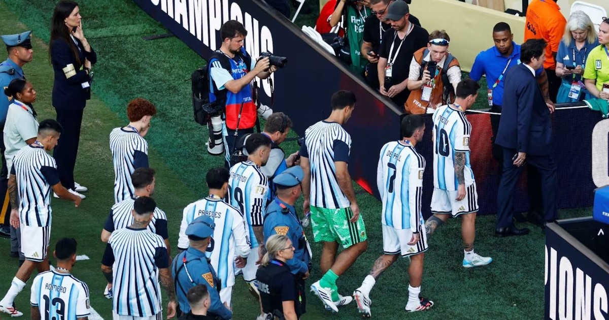 La Selección viaja hacia la Argentina: Messi y otros futbolistas no vienen con la delegación
