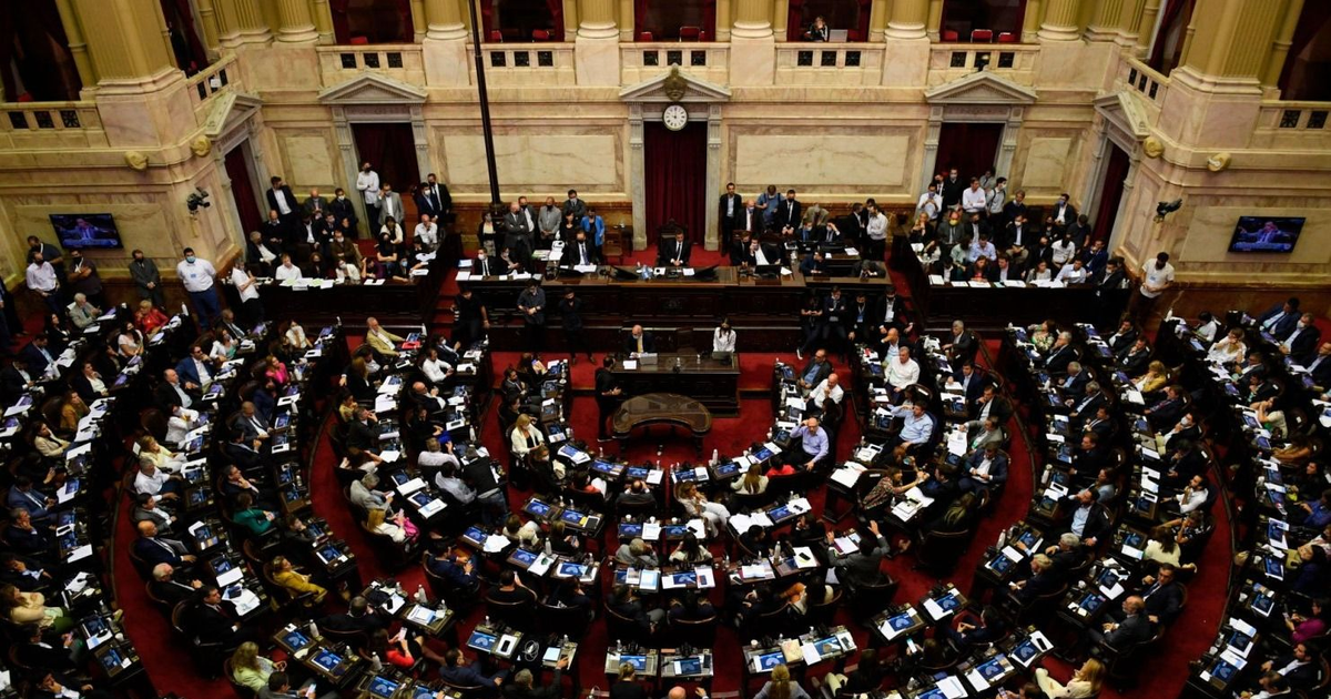 Final del Mundial, vuelta a la política: el Gobierno reactiva su plan legislativo y piensa en la reelección
