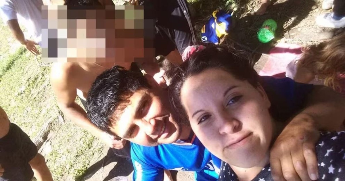 Cumplía una condena por violencia de género, asesinó a puñaladas a su ex pareja y confesó el femicidio