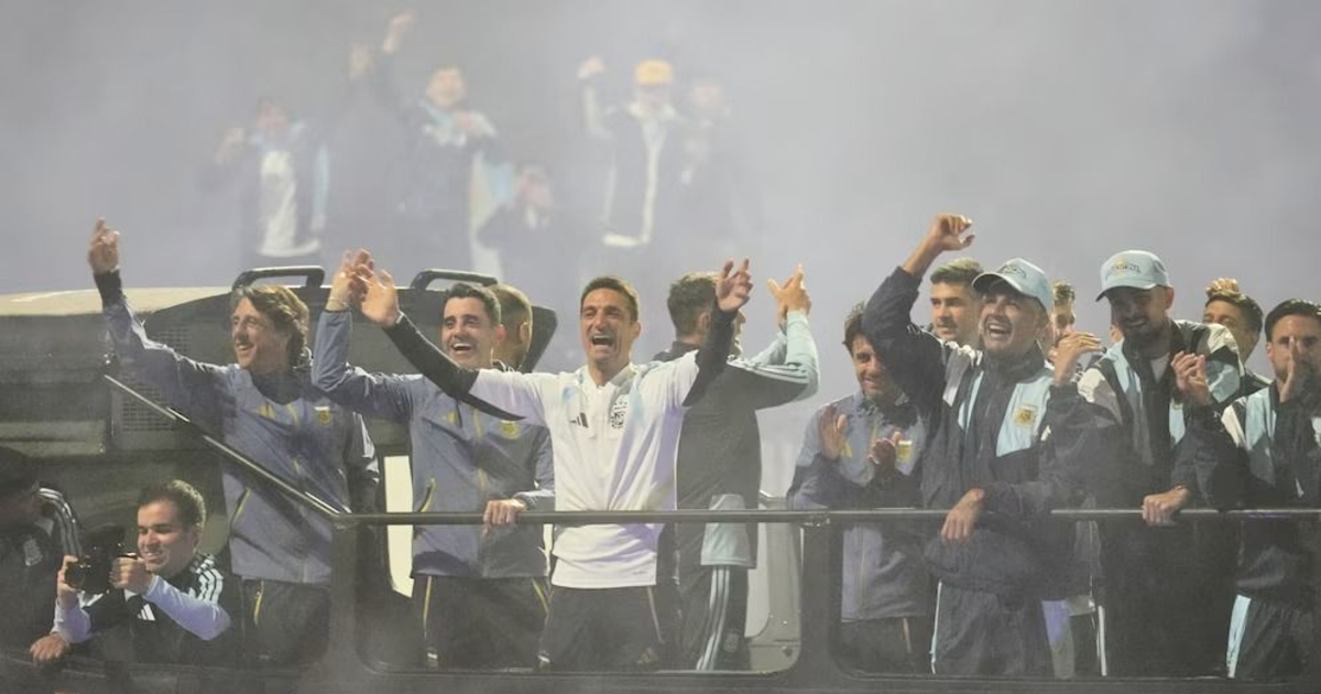 EN VIVO, llega la Selección al país: mirá el minuto a minuto del recibimiento