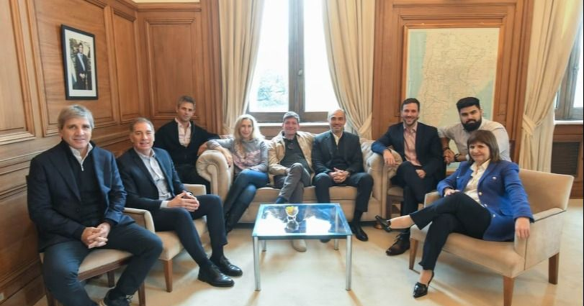 La Mesa Política se reunió en la Rosada con la mira puesta en los proyectos de reformas trabados en el Congreso