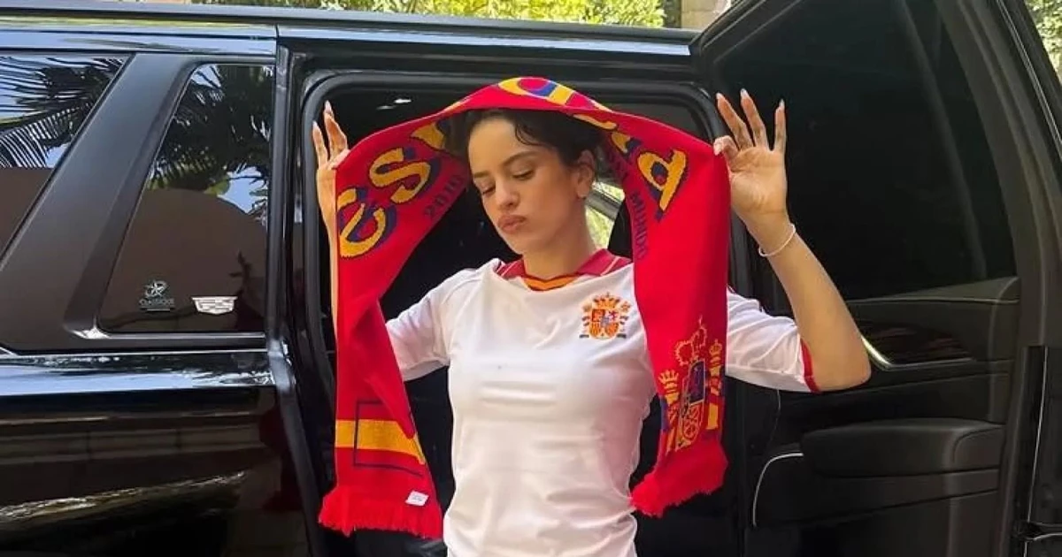 Crece la bronca con Rosalía por su posteo antiargentino: muchos fans venden las entradas que tenían compradas