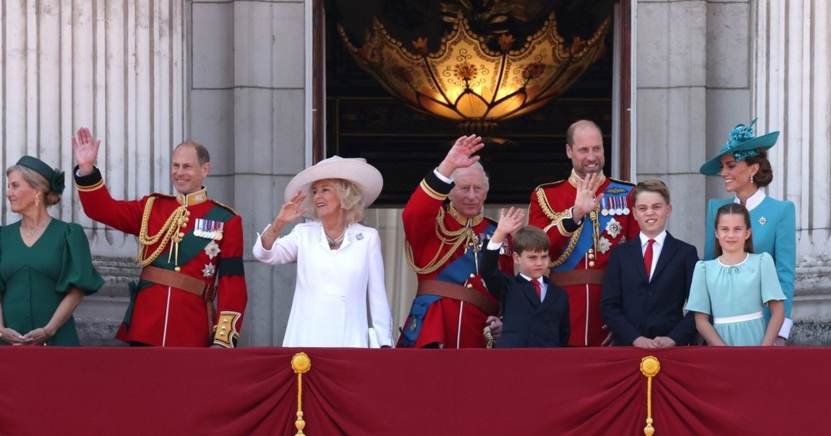 Irán amenaza con atacar a la Familia Real británica y a una base militar en Reino Unido