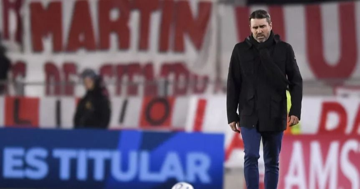 La decisión de Coudet que generó malestar en la dirigencia de River